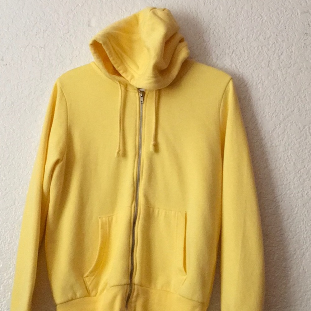 yellow H&M sweater